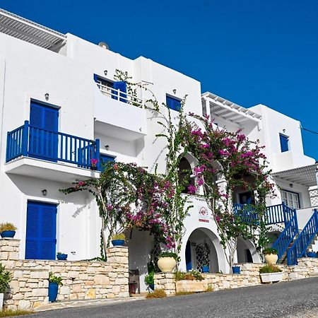 Beachfront Bocamviglies Rooms - Naoussa Bespoke View Luaran gambar