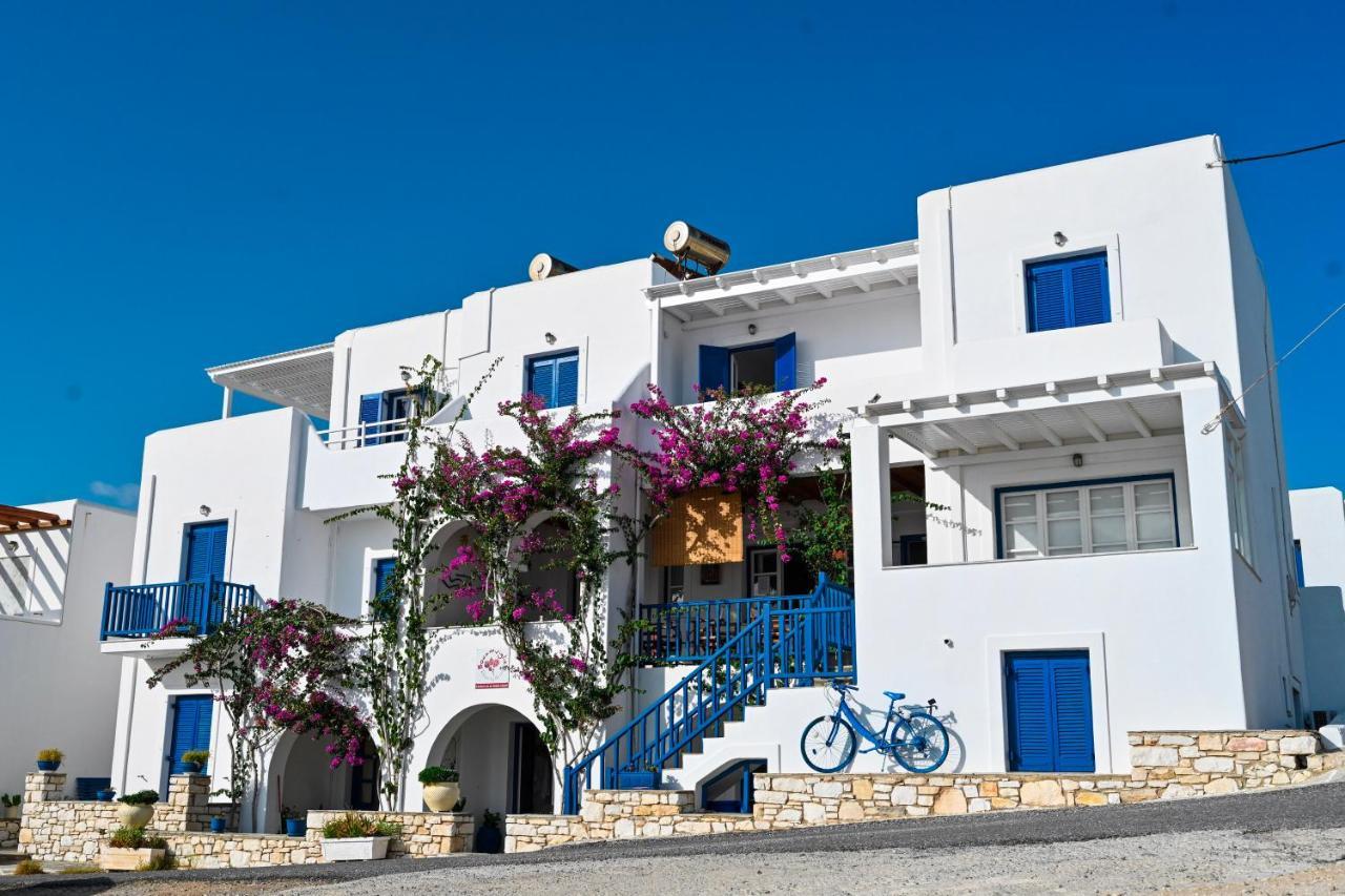 Beachfront Bocamviglies Rooms - Naoussa Bespoke View Luaran gambar